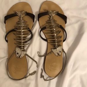 Giuseppe zanotti fish bone metal sandals